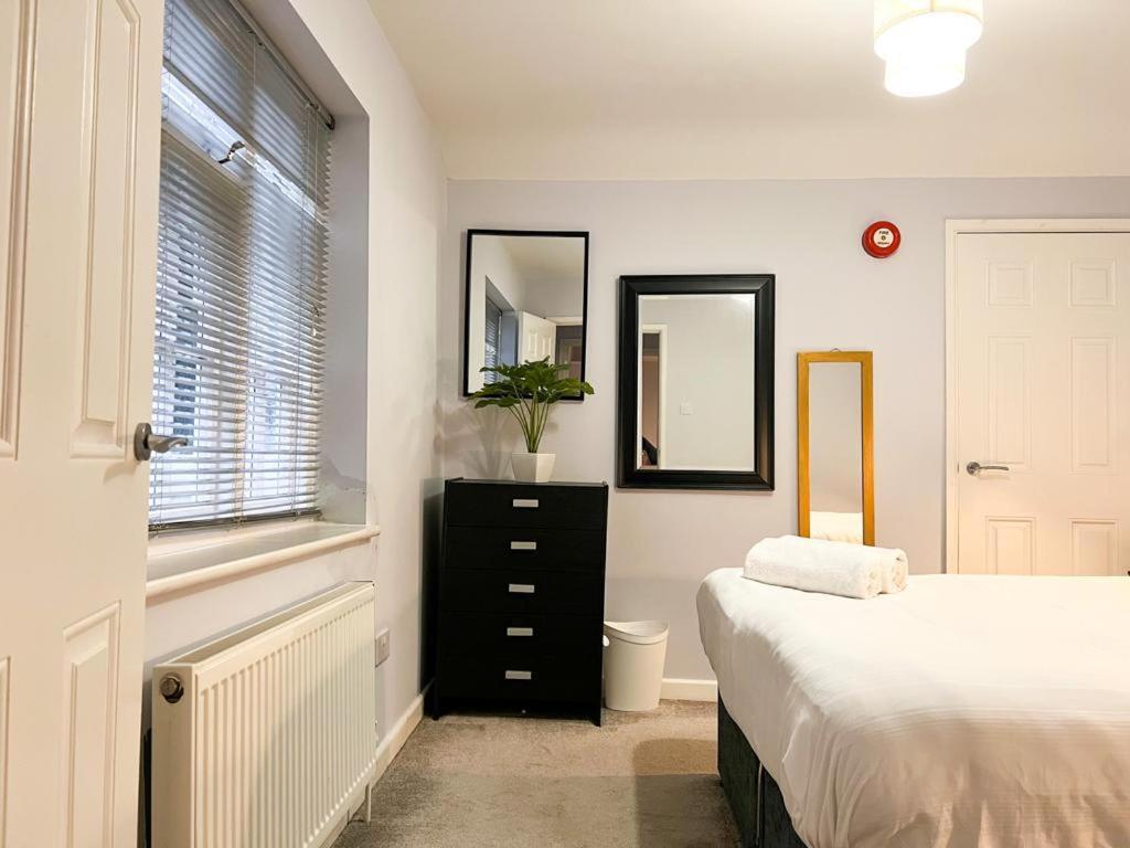צ'לטנהם Suitely - Berkeley Apartments מראה חיצוני תמונה